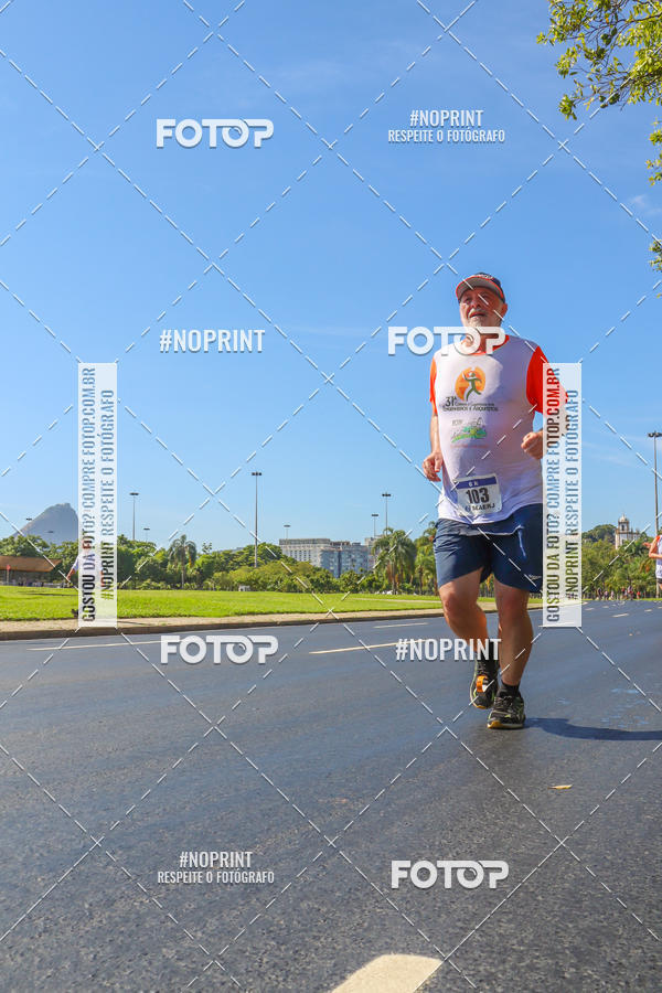 Buy your photos of the event31 Corrida e Caminhada dos Engenheiros e Arquitetos on Fotop