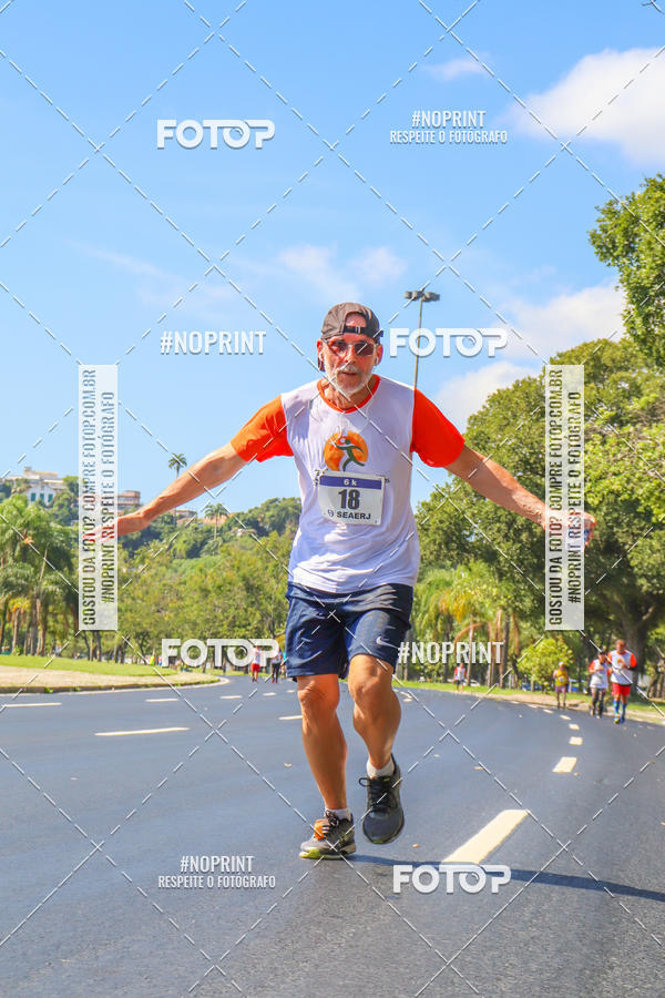 Compre as suas fotos do evento31 Corrida e Caminhada dos Engenheiros e Arquitetos no Fotop