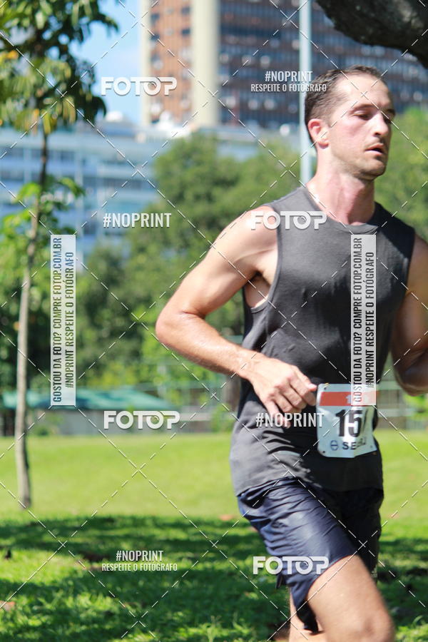 Buy your photos of the event31 Corrida e Caminhada dos Engenheiros e Arquitetos on Fotop