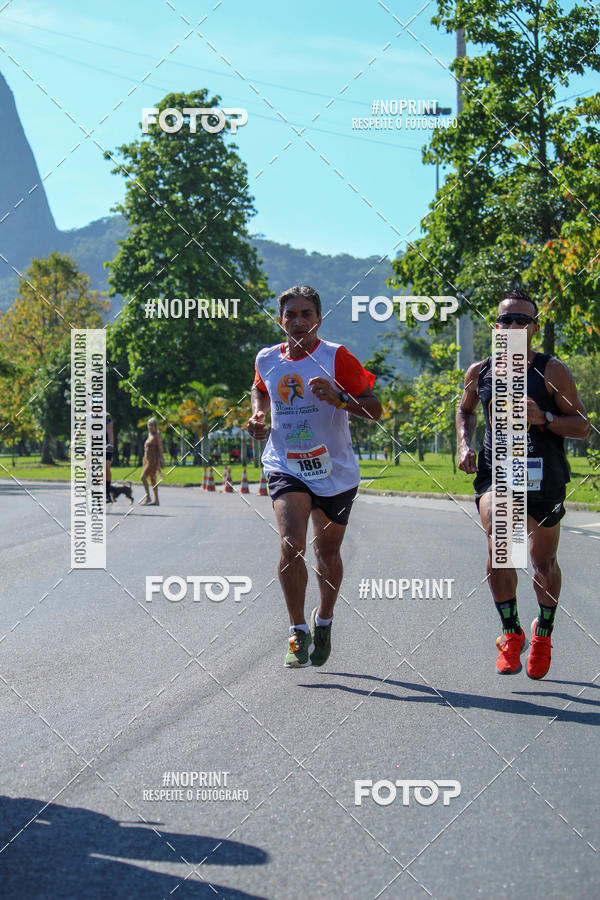 Buy your photos of the event31 Corrida e Caminhada dos Engenheiros e Arquitetos on Fotop