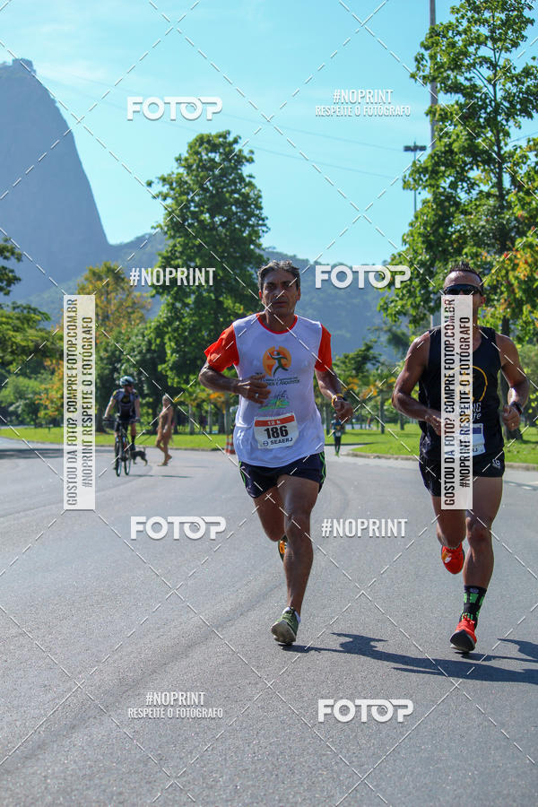 Buy your photos of the event31 Corrida e Caminhada dos Engenheiros e Arquitetos on Fotop