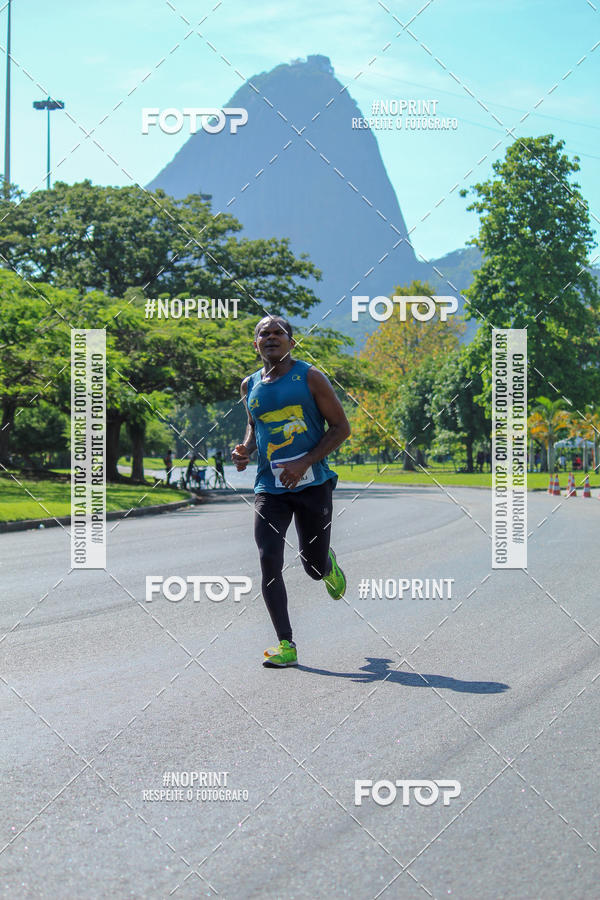 Buy your photos of the event31 Corrida e Caminhada dos Engenheiros e Arquitetos on Fotop