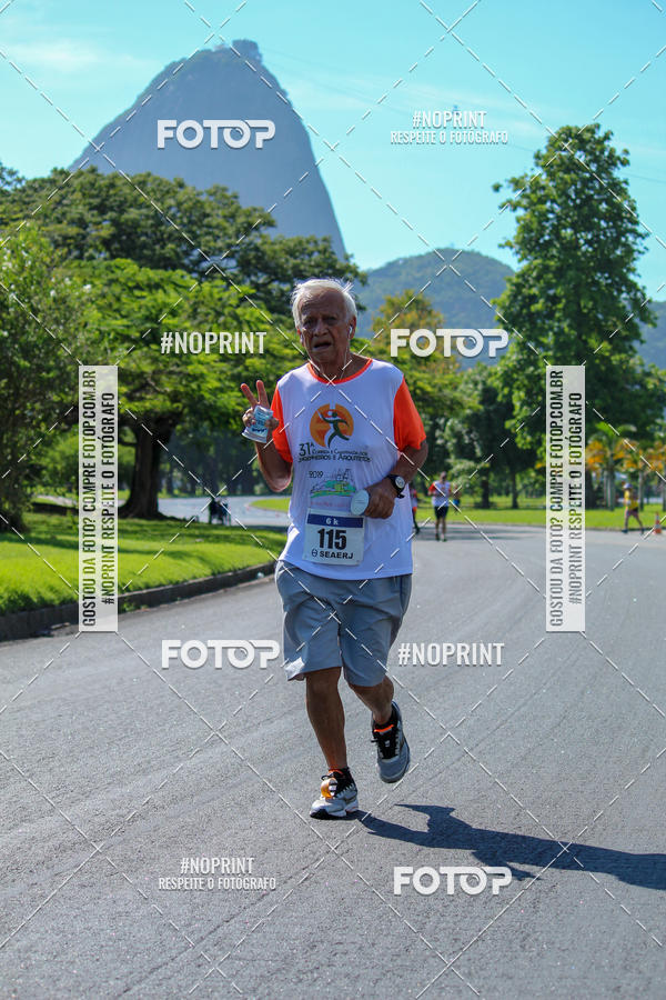 Buy your photos of the event31 Corrida e Caminhada dos Engenheiros e Arquitetos on Fotop