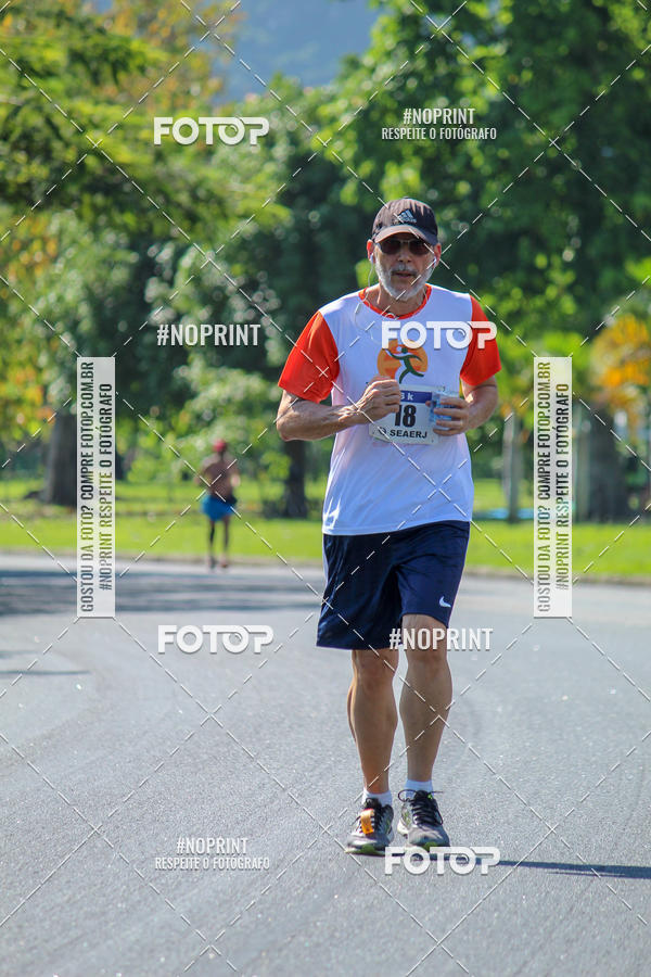 Buy your photos of the event31 Corrida e Caminhada dos Engenheiros e Arquitetos on Fotop