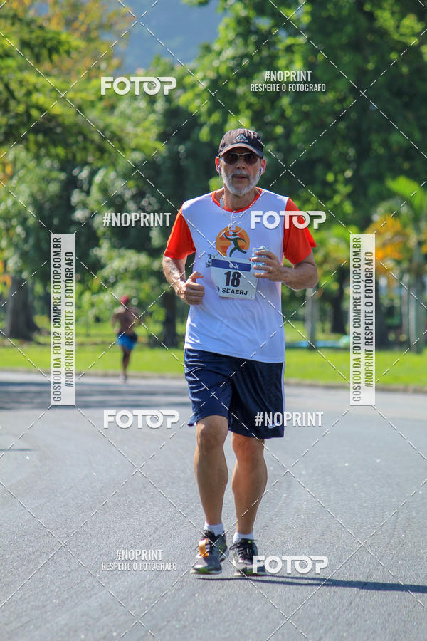 Buy your photos of the event31 Corrida e Caminhada dos Engenheiros e Arquitetos on Fotop
