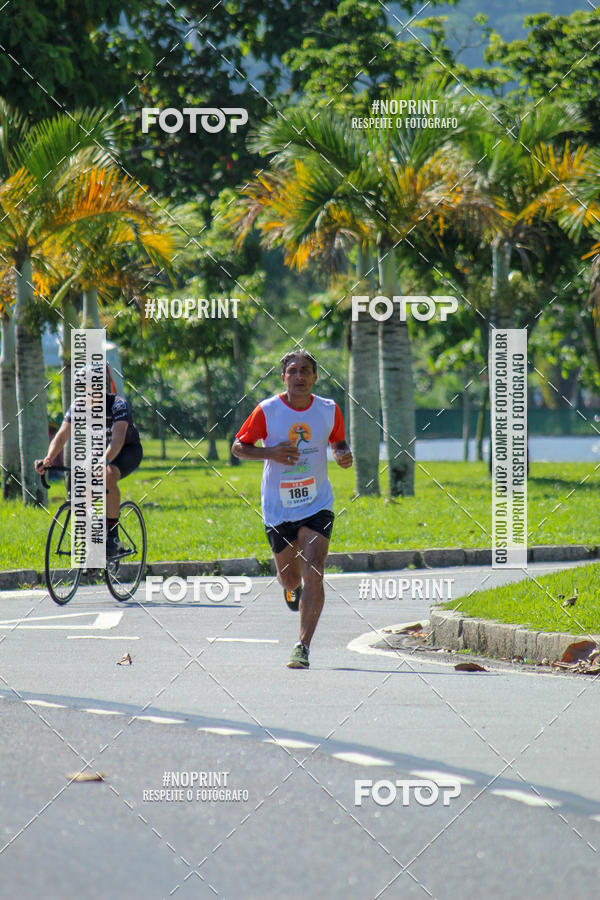 Buy your photos of the event31 Corrida e Caminhada dos Engenheiros e Arquitetos on Fotop