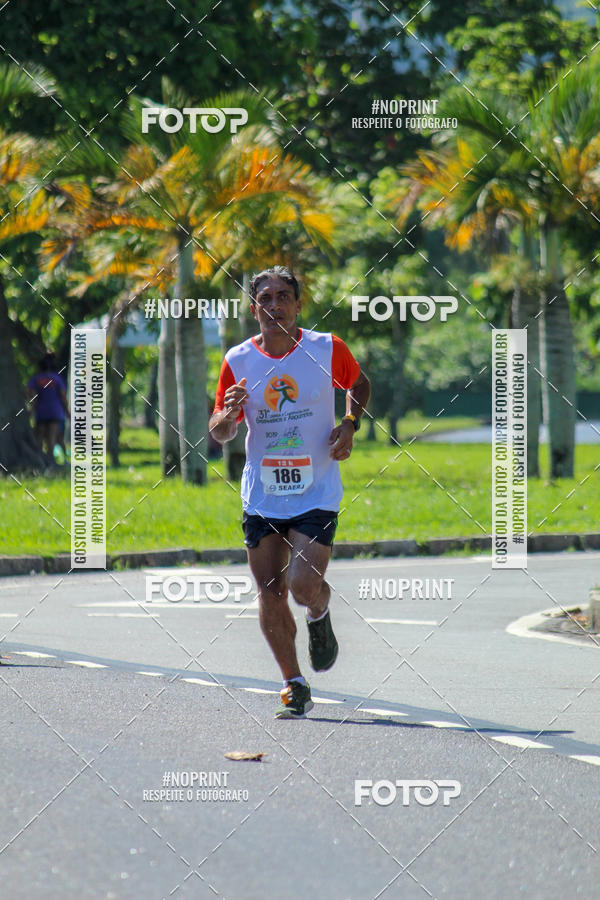 Buy your photos of the event31 Corrida e Caminhada dos Engenheiros e Arquitetos on Fotop