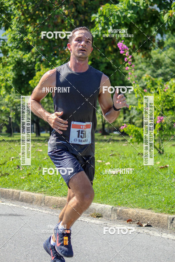 Buy your photos of the event31 Corrida e Caminhada dos Engenheiros e Arquitetos on Fotop