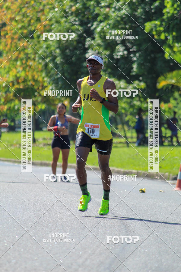 Buy your photos of the event31 Corrida e Caminhada dos Engenheiros e Arquitetos on Fotop