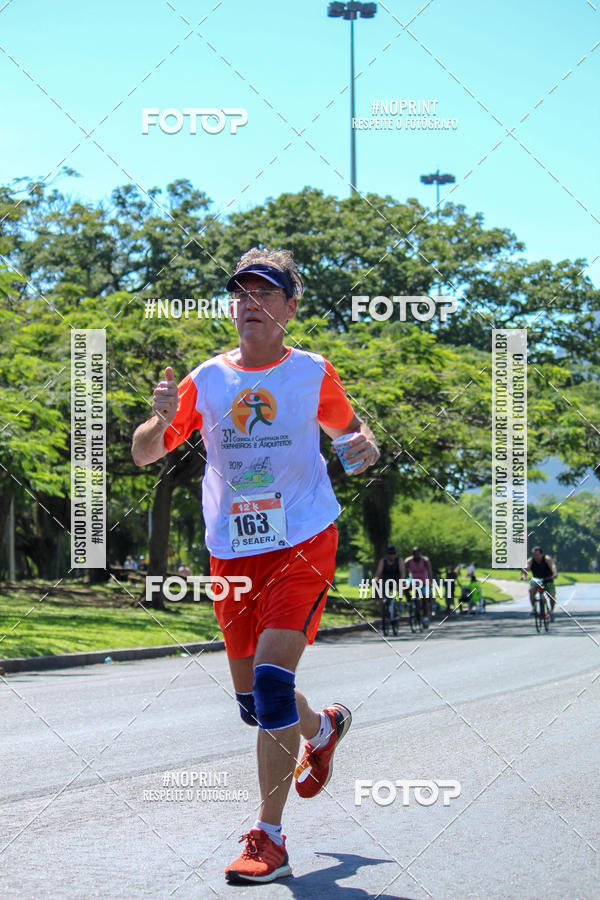 Buy your photos of the event31 Corrida e Caminhada dos Engenheiros e Arquitetos on Fotop
