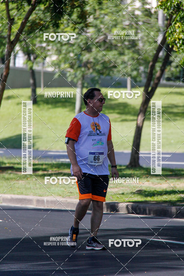Buy your photos of the event31 Corrida e Caminhada dos Engenheiros e Arquitetos on Fotop