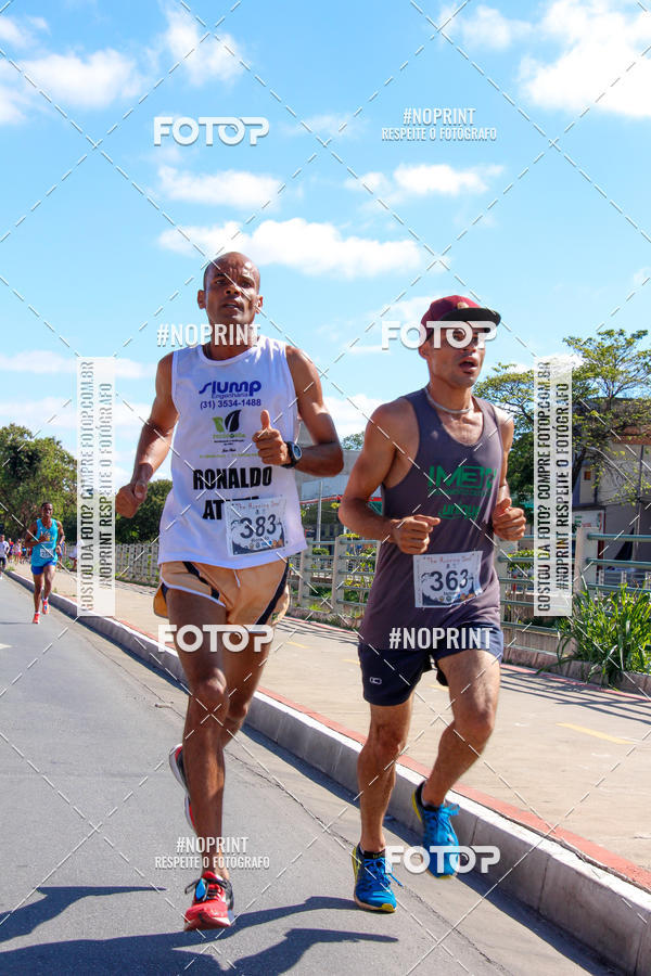 Buy your photos of the eventThe Running Dead on Fotop