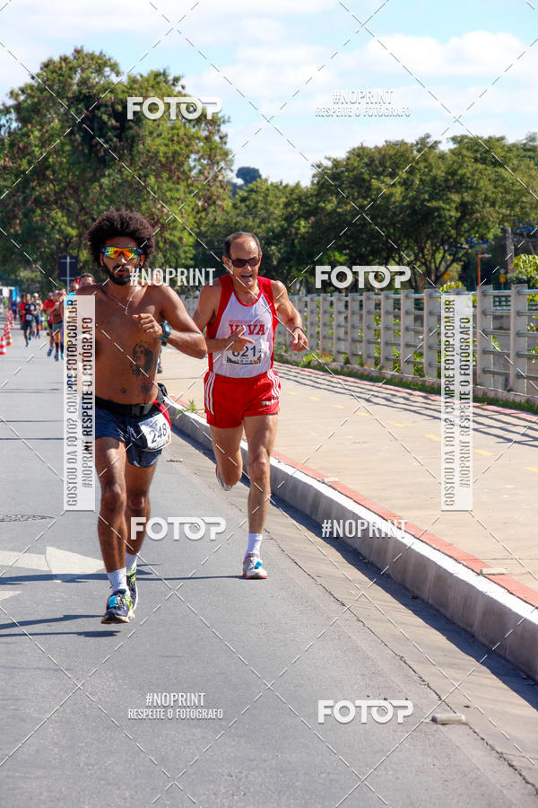 Buy your photos of the eventThe Running Dead on Fotop