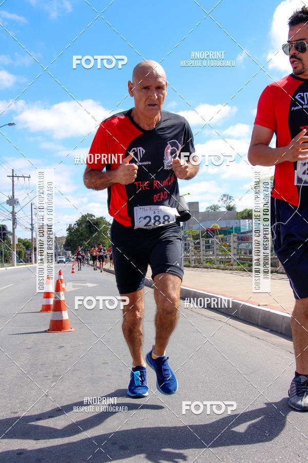 Buy your photos of the eventThe Running Dead on Fotop