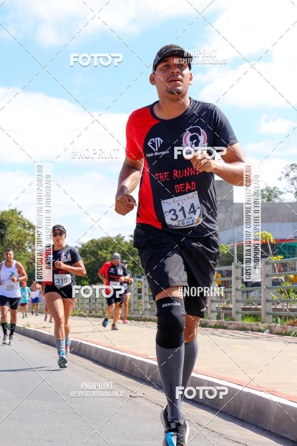 Buy your photos of the eventThe Running Dead on Fotop