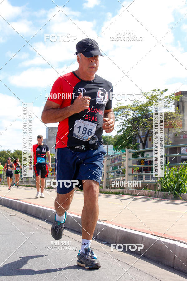 Buy your photos of the eventThe Running Dead on Fotop