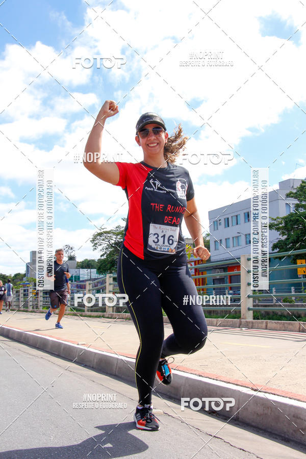 Achetez vos photos de l'vnementThe Running Dead sur Fotop