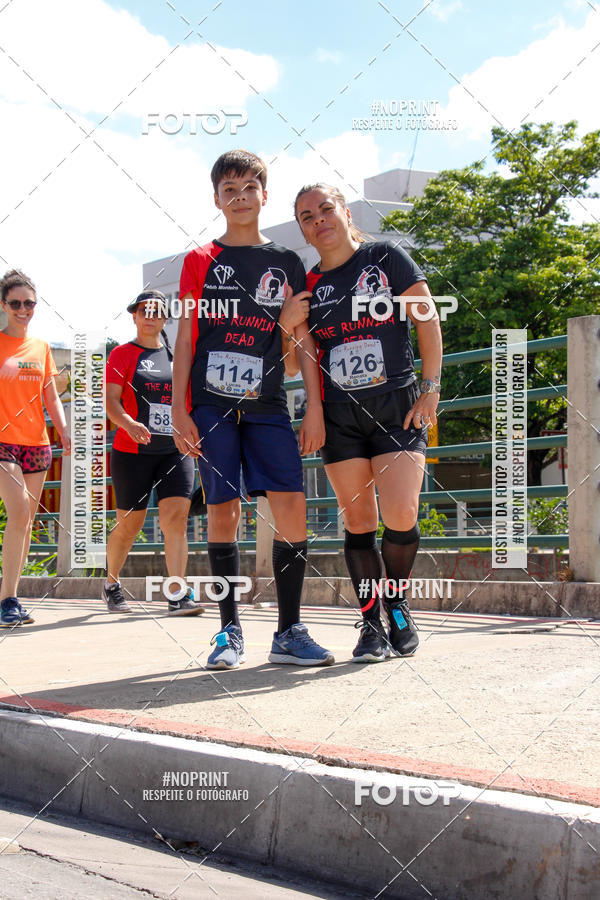 Achetez vos photos de l'vnementThe Running Dead sur Fotop