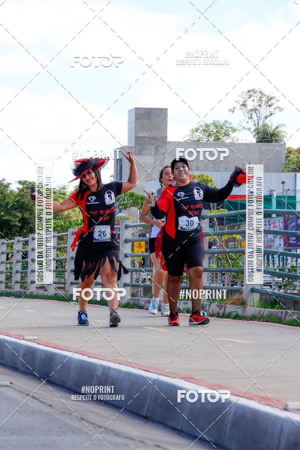 Achetez vos photos de l'vnementThe Running Dead sur Fotop
