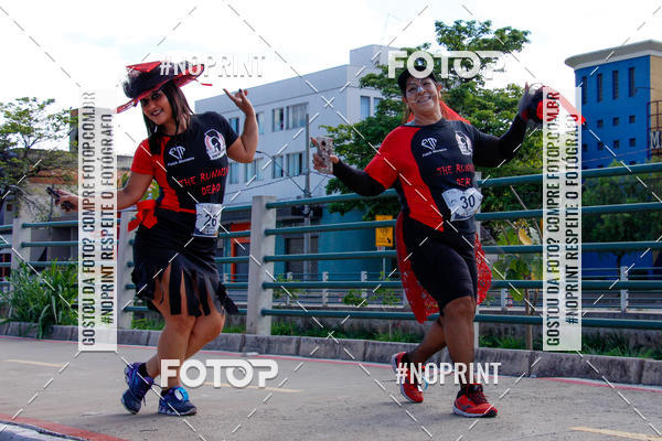 Achetez vos photos de l'vnementThe Running Dead sur Fotop