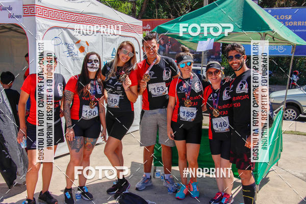 Achetez vos photos de l'vnementThe Running Dead sur Fotop
