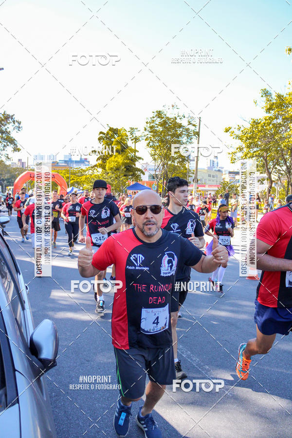Achetez vos photos de l'vnementThe Running Dead sur Fotop