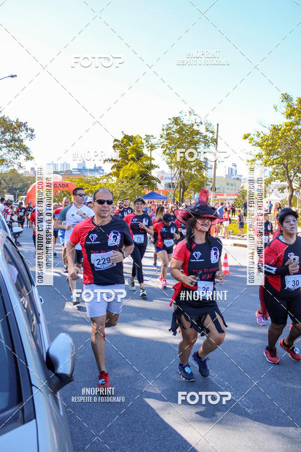 Achetez vos photos de l'vnementThe Running Dead sur Fotop