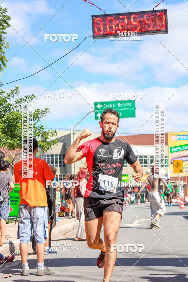 Achetez vos photos de l'vnementThe Running Dead sur Fotop