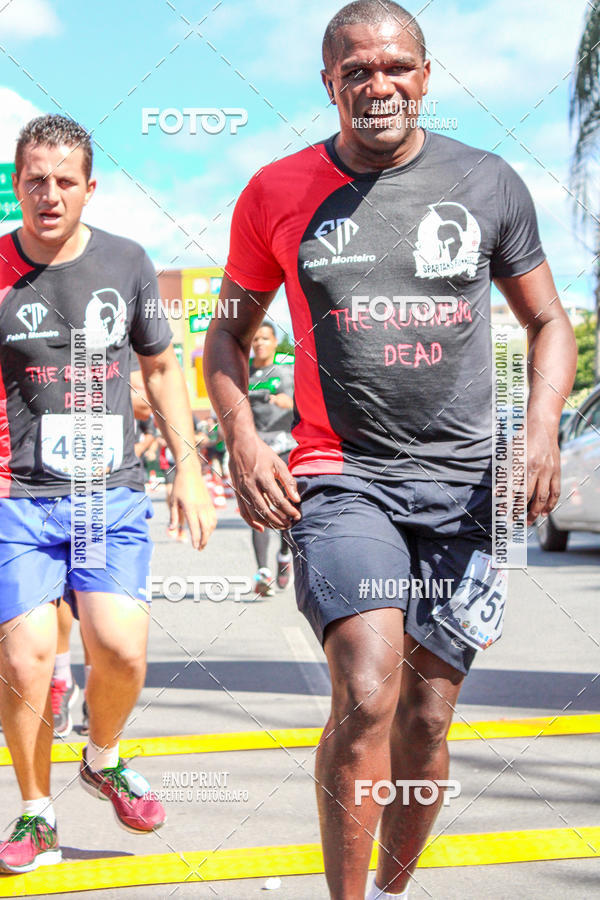 Achetez vos photos de l'vnementThe Running Dead sur Fotop