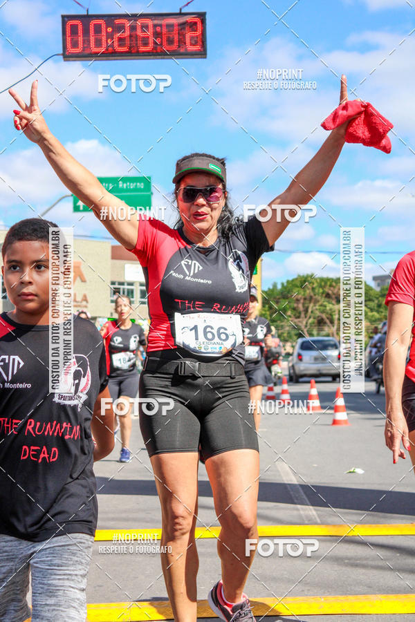 Achetez vos photos de l'vnementThe Running Dead sur Fotop