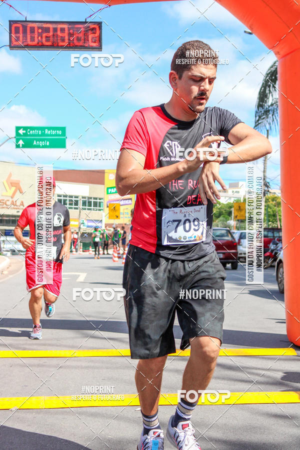 Achetez vos photos de l'vnementThe Running Dead sur Fotop