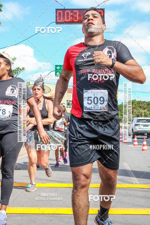 Achetez vos photos de l'vnementThe Running Dead sur Fotop