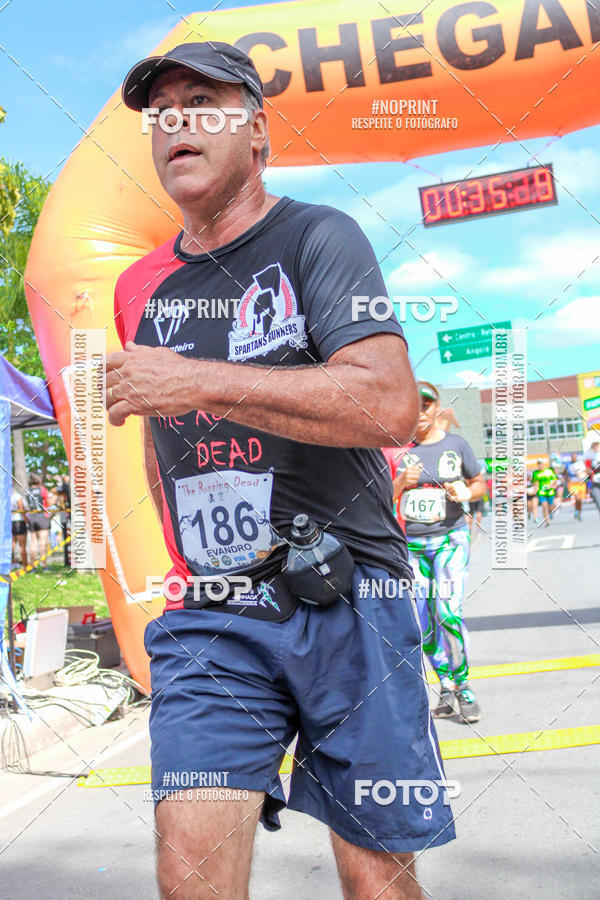 Achetez vos photos de l'vnementThe Running Dead sur Fotop