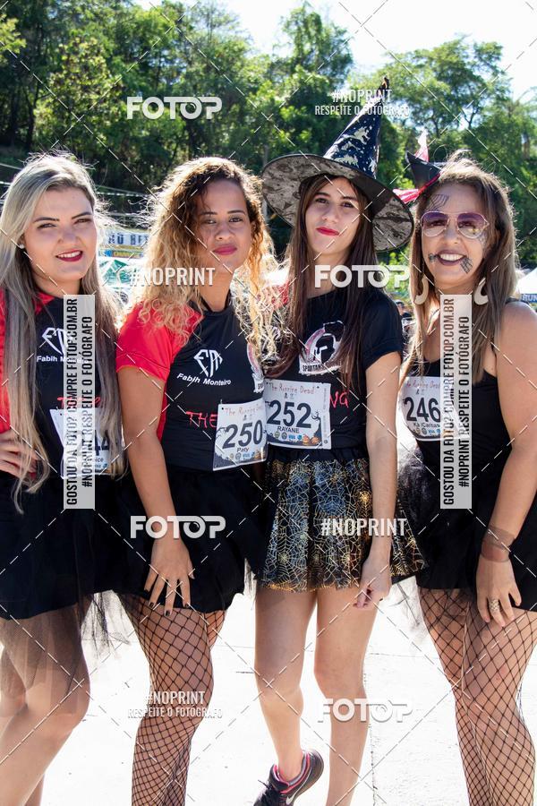 Achetez vos photos de l'vnementThe Running Dead sur Fotop