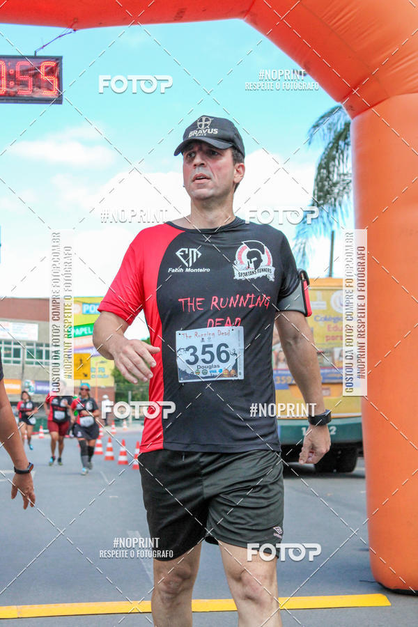 Achetez vos photos de l'vnementThe Running Dead sur Fotop