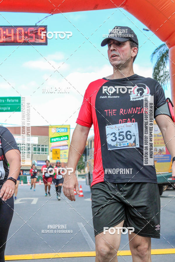 Achetez vos photos de l'vnementThe Running Dead sur Fotop