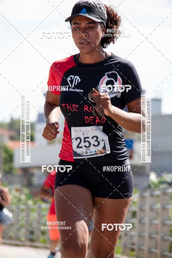 Achetez vos photos de l'vnementThe Running Dead sur Fotop