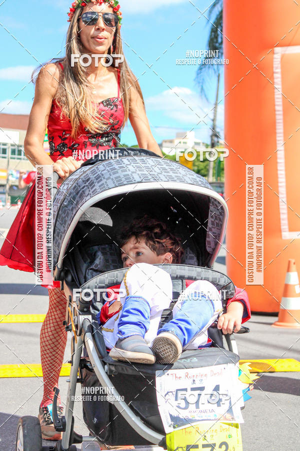 Achetez vos photos de l'vnementThe Running Dead sur Fotop