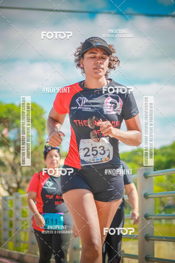 Achetez vos photos de l'vnementThe Running Dead sur Fotop