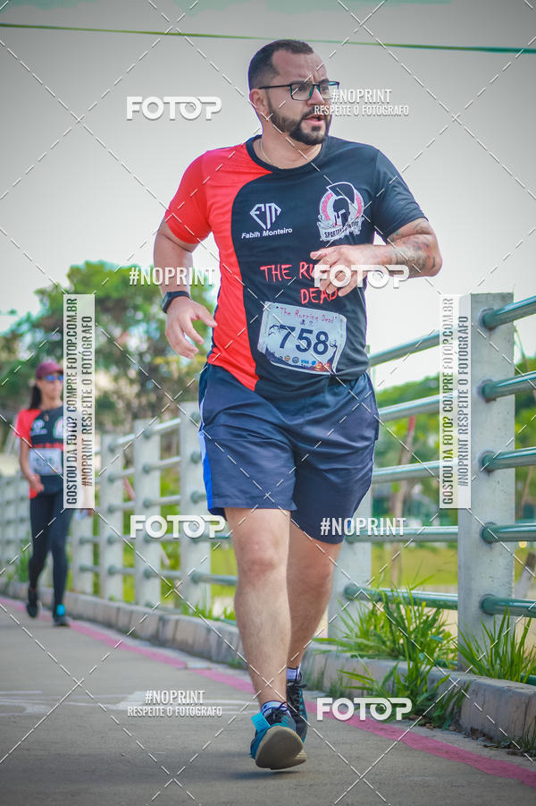 Achetez vos photos de l'vnementThe Running Dead sur Fotop