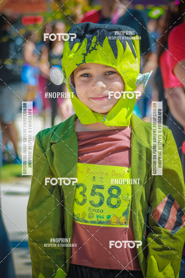Buy your photos of the eventThe Running Dead on Fotop