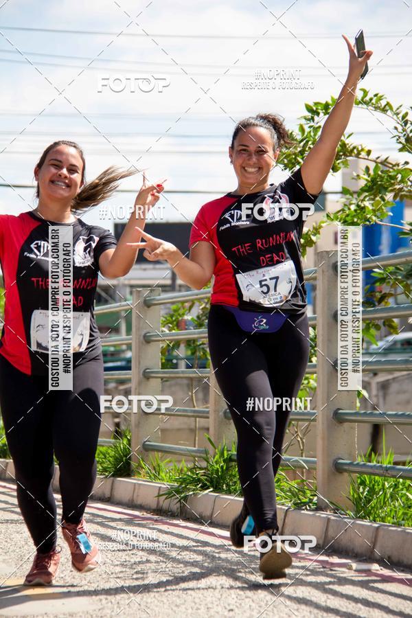 Achetez vos photos de l'vnementThe Running Dead sur Fotop