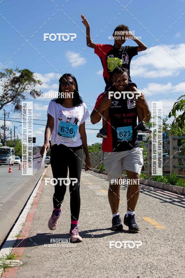 Achetez vos photos de l'vnementThe Running Dead sur Fotop