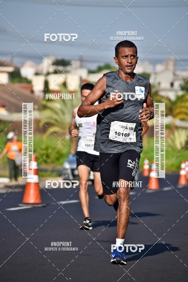 Buy your photos of the event11� Corrida Dahma on Fotop