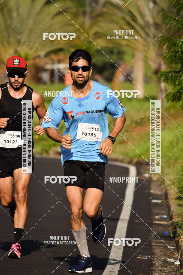 Buy your photos of the event11� Corrida Dahma on Fotop