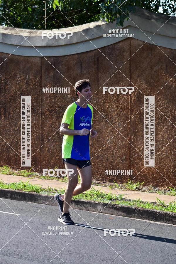 Buy your photos of the event11� Corrida Dahma on Fotop