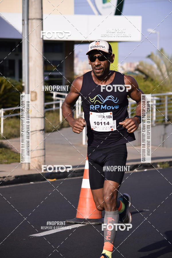 Buy your photos of the event11� Corrida Dahma on Fotop