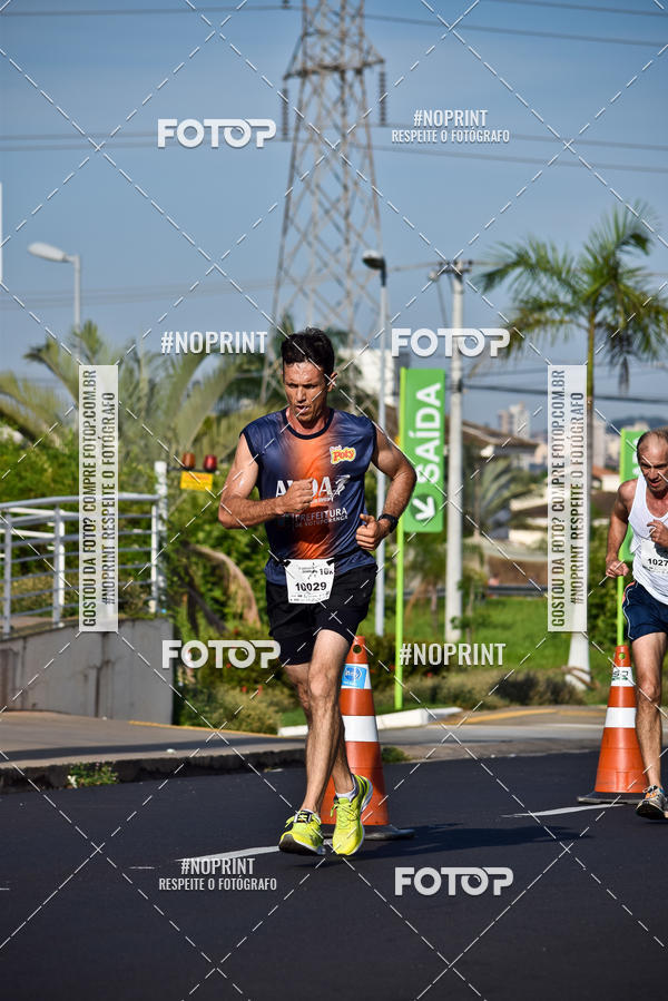 Buy your photos of the event11� Corrida Dahma on Fotop