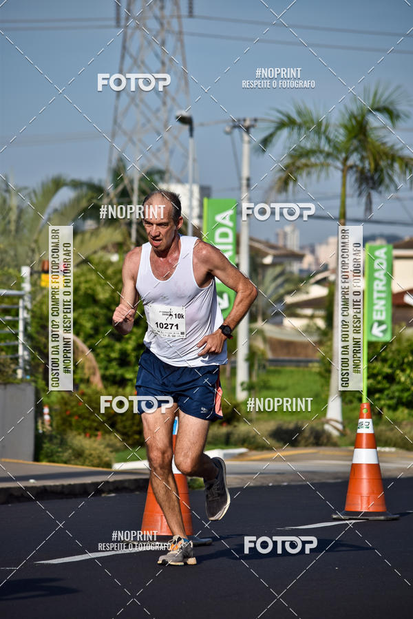 Buy your photos of the event11� Corrida Dahma on Fotop