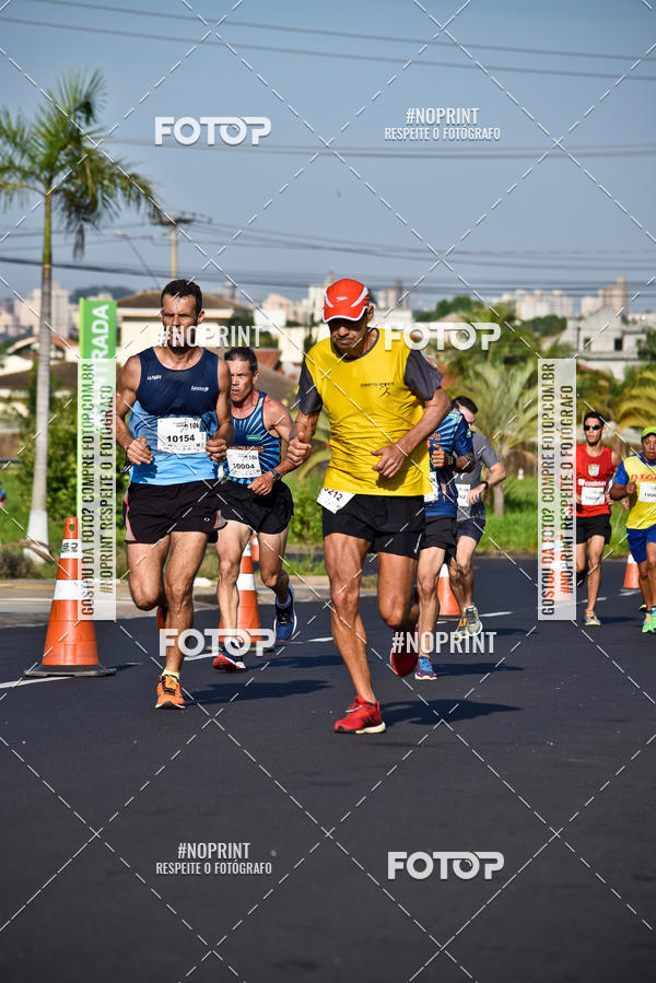 Buy your photos of the event11� Corrida Dahma on Fotop